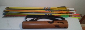 lot 114 image: Leather Bow Quiver With Arrows - See Pics
