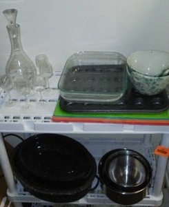 lot 157 image: Pyrex, Stainless Bowls, Cutting Mats & More