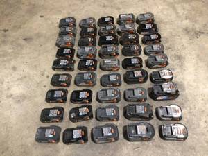 lot 23 image: Lot of assorted Ridgid Batteries used customer returns various models and conditions review pictures