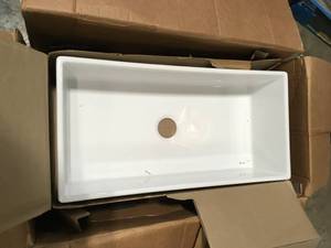 lot 9 image: Sinkology Bradstreet II Farmhouse Apron-Front Fireclay 36 in. Single Bowl Kitchen Sink in Crisp White