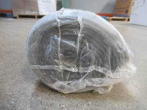 lot 403 image: 6 x 8 Area Rug (BRAND NEW WRAPPED IN ORIGINAL PLASTIC)