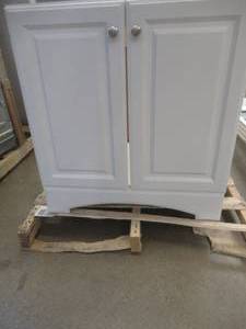 lot 427 image: Glacier Bay 30.5 in. W x 18.69 in. D x 35.86 in. H Bath Vanity in White (CABINET ONLY, SHELF HAS A SMALL DING))