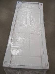 lot 439 image: TRUporte 106 Series 72 in. x 80 in. White Composite Bypass Door