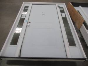 lot 442 image: Steve & Sons Entryway Door - Double Iced Glass Sidelites - Right Hand - 60 78 in x 81 12 in - 4 916 in Wall - White Primed - Scratch & Dent