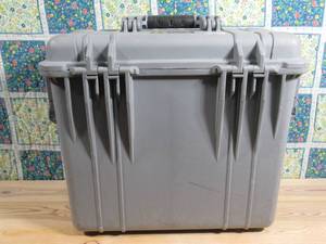 lot 35 image: Pelican 1440 Case with Utility Dividers & Lid Organizer, Silver