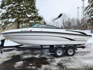 lot 5 image: 2019 Bryant 210 