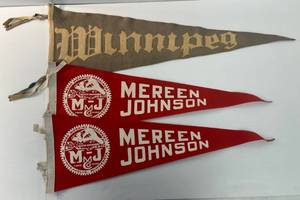 Vintage Pennants 2 Mereen Johnson 26 & 1 Winnipeg (Very Old) 30