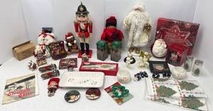 Large Christmas Dcor Lot
