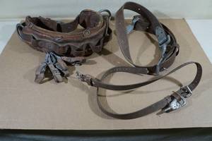 lot 61 image: Leather Climbing Tool Belt