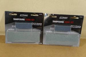 lot 62 image: 2 Tool Shop Sharpening Stone Sets