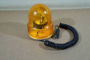 lot 71 image: Amber 12V Rotating Beacon Light