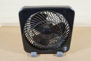 lot 82 image: 9 Personal Box Fan