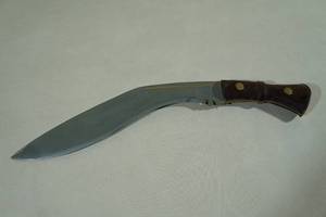 lot 116 image: Indian Style Khukuri Fighting Machete