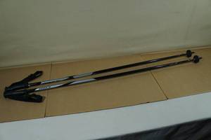 lot 134 image: Swix Techlite Ski Poles -130cm