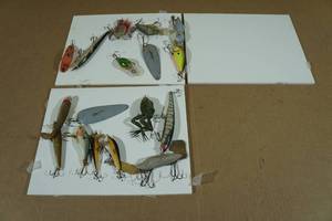 lot 143 image: Assorted Fishing Lures - Some Vintage Rapala
