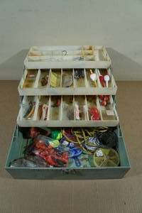 lot 150 image: Tackle Box wih Tackle
