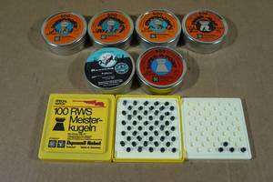 lot 160 image: Large Assortment of Pellets