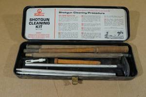 lot 190 image: Outers Shotgun Cleaning Kit