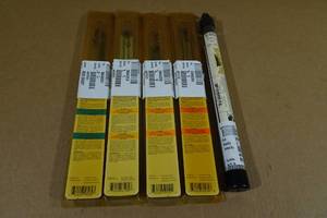 lot 239 image: Black Stone Welding Rods - Assorted