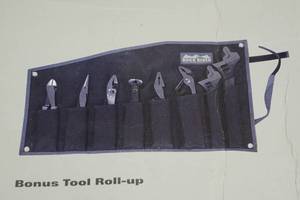 lot 233 image: Rock River 8 Piece Pliers and Adjustable Wrench Set