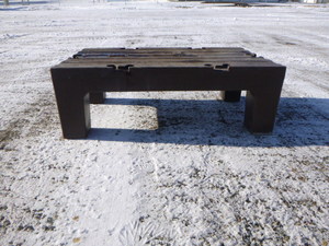 lot 16 image: Cambro Dunnage Rack