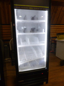 lot 4 image: Royal Freezer