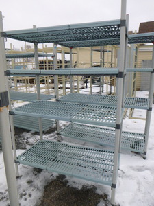 lot 46 image: 4 Tier Shelving