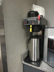 lot 30 image: NEWCO PLUMBED COMMERCIAL COFFEE MAKER