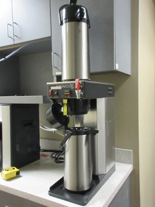 lot 44 image: NEWCO PLUMBER COMMERCIAL COFFEE MAKER