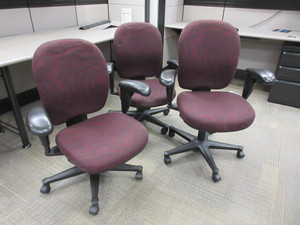 lot 994 image: HERMAN MILLER AMBI ADJUSTABLE, UPHOLSTERED OFFICE CHAIRS