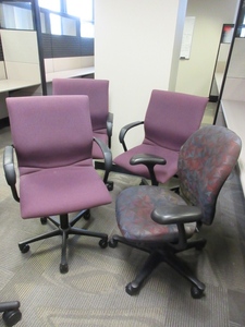 lot 989 image: STEELCASE AND HERMAN MILLER , ASSORTED, UPHOLSTERED, ADJUSTABLE OFFICE CHAIRS