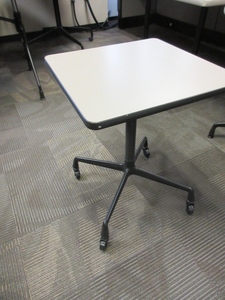 lot 620 image: HERMAN MILLER EAMES SIDE TABLES