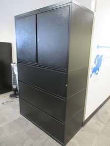 lot 474 image: HERMAN MILLER MERIDIAN, FILE AND STORAGE CABINET