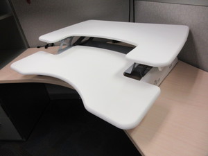 lot 217 image: VARIDESK SIT STAND DESK CONVERTER