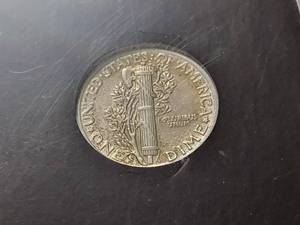 1942-S US MERCURY DIME XF
