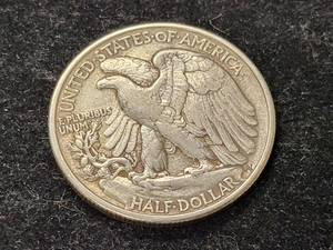 1947 US WALKING LIBERTY HALF DOLLAR