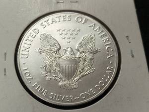 2018 AMERICAN SILVER EAGLE 1 TROY OZ .999 FINE SILVER
