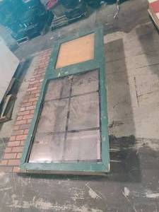 lot 56 image: Window Brick hinged fold out pieces 36 29 24