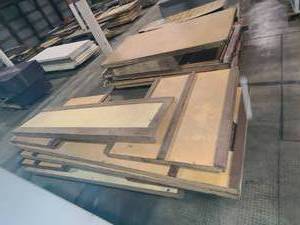 lot 67 image: 2 pallets brown and tan background