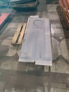 lot 72 image: Grey door