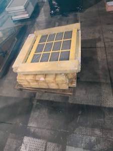 lot 78 image: Brick Window pallet 41 x 34