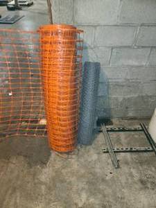 lot 93A image: 2 rolls fencing