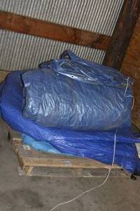 lot 89 image: Tarps