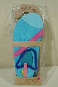 Womens Fitkicks -Medium