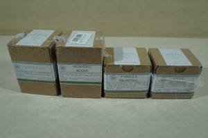 4 Begonia & Bench Candles -Winter Sun, Morning Blend, Vanilla Frosting, Apple Orchard