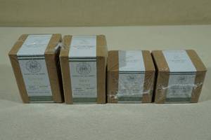4 Begonia & Bench Candles -Ginger Tea, Mint Twist, Lemon Verbena,  Wonderment