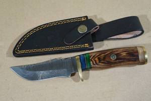 Handmade Damascus Style Blade Hunting Knife with African Wood Handle