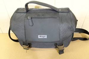 Nikon Deluxe Digital SLR Camera Carry Case