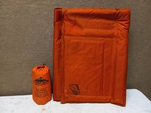 lot 34 image: CAMPING GEAR THERM-A-REST & CASCADE MOUNTAIN TECH INFLATABLE SLEEPING PAD
