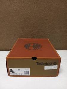 lot 36 image: SIZE 9.5 MENS TIMBERLAND BOOT